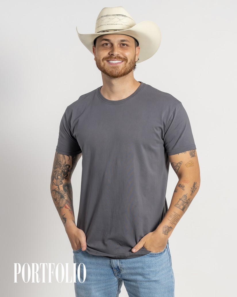 Revista Portfolio gustavo tubarao 01